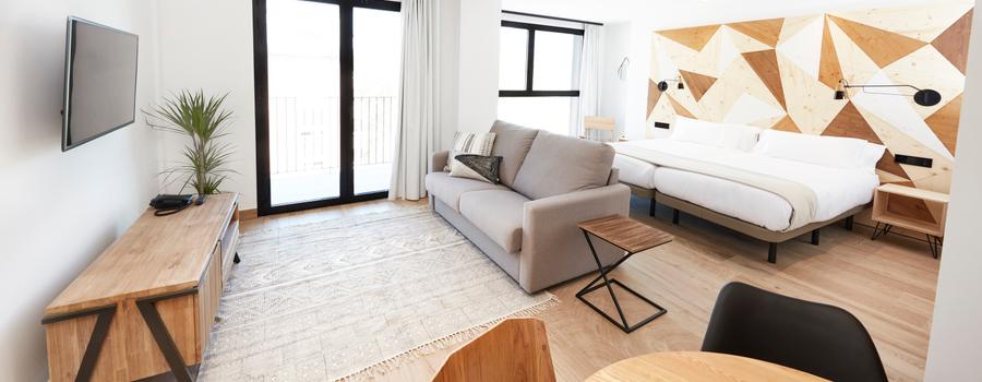 Studio Supérieur avec balcon (2-3 Pax) Studio Supérieur avec balcon (2-3 Pax)