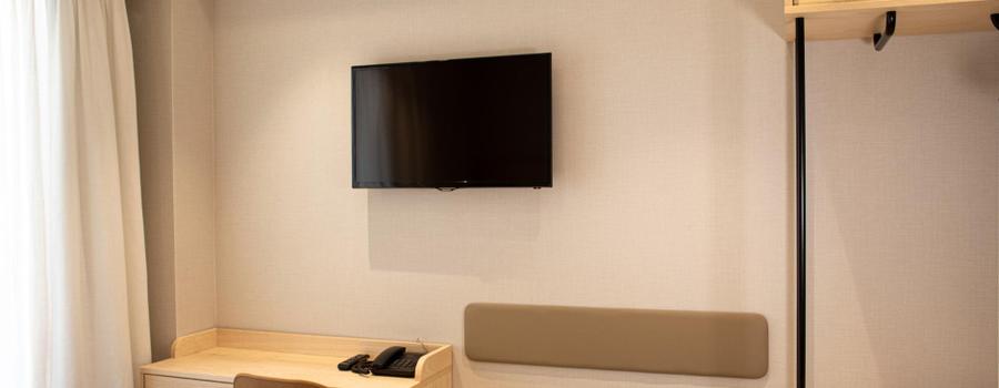Chambre double avec balcon (lit double) Chambre double avec balcon (lit double)